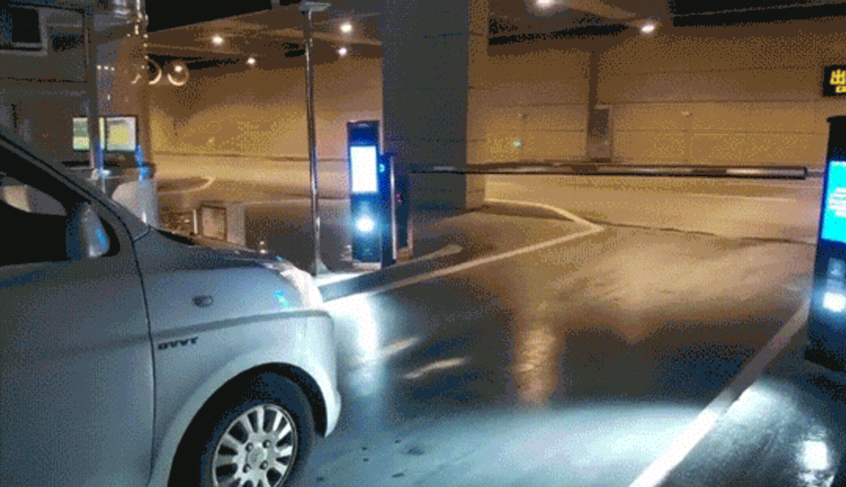 The Largest Port Directly Connecting to Macao by Land Opened! Adopt JIESHUN Smart Parking1.gif